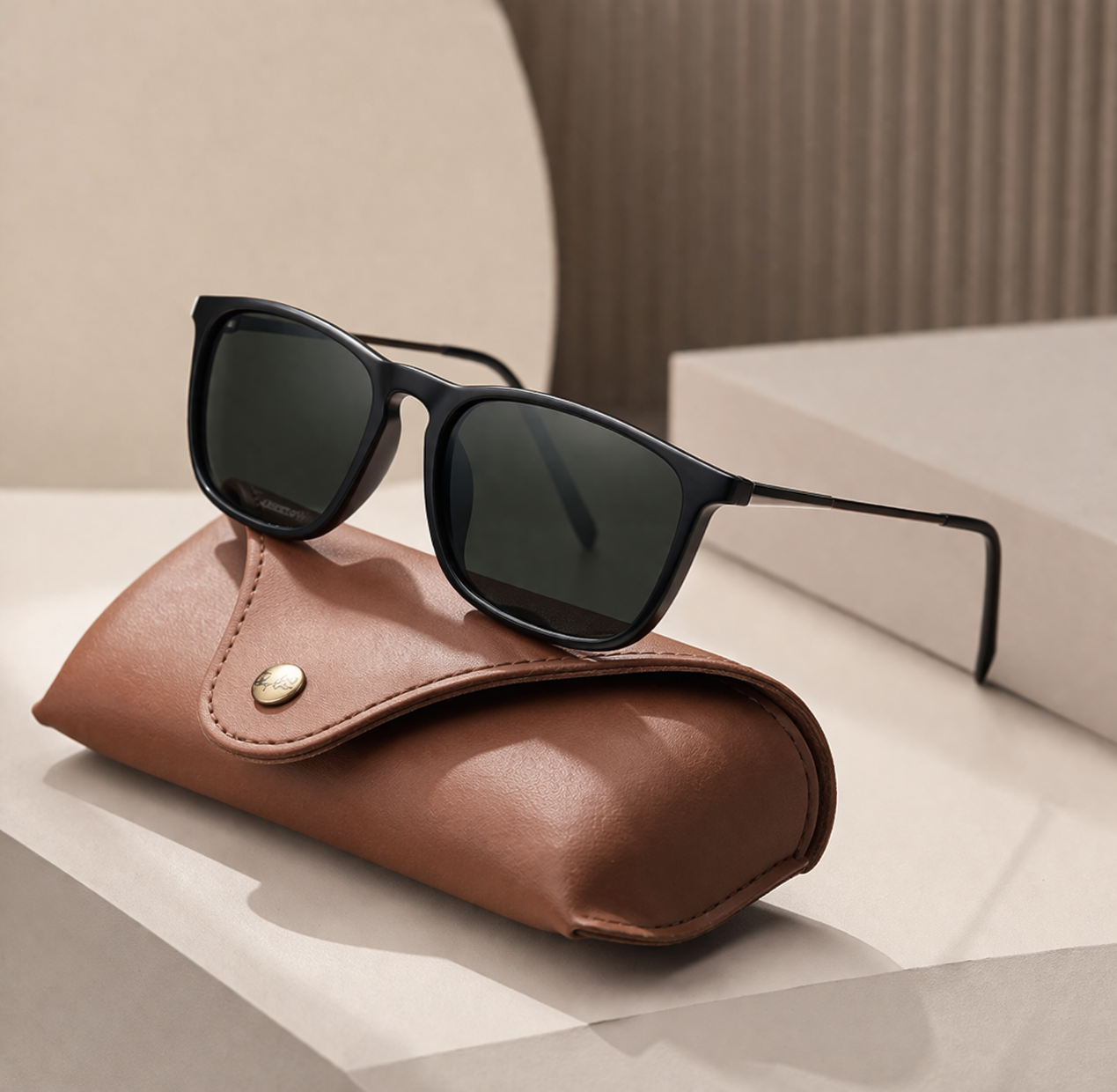 RAYBAN CHRIS NEGRO-VERDE +ESTUCHE TIPO ORIGINAL